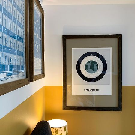 The Blue Bell Inn Emsworth Ngoại thất bức ảnh